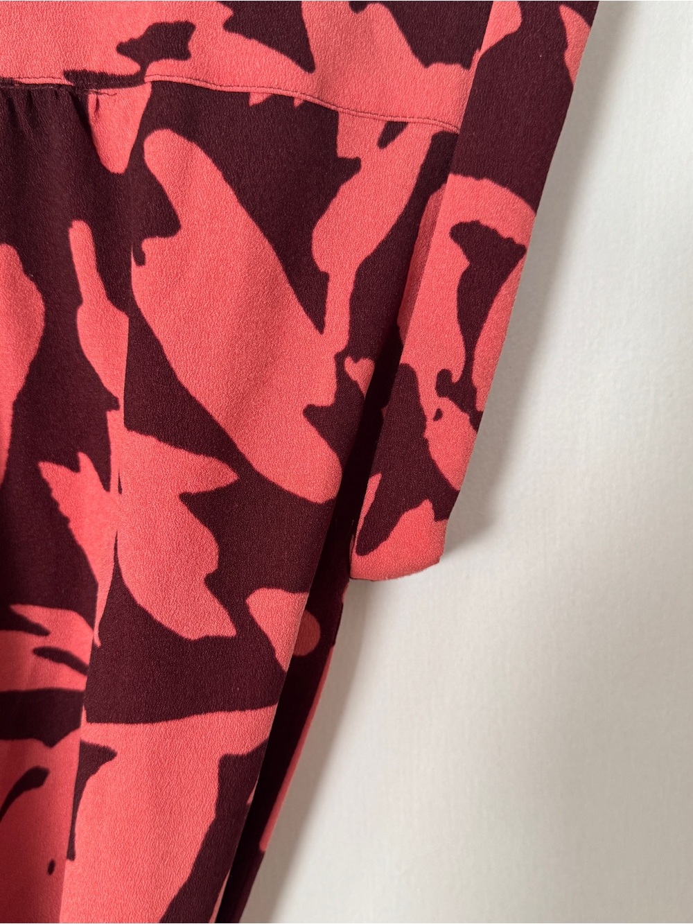 LOFT Tie-Waist Button-Up Dress in Burgundy and Coral Floral - Picture 7 of 9